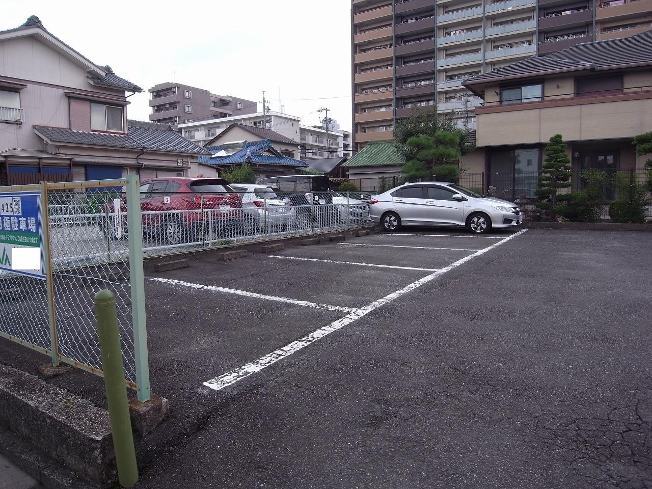 J-425の外観・駐車場イメージ1枚目