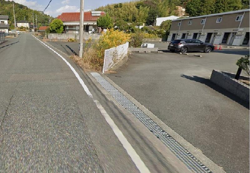 SMILY2(33044)の外観・駐車場イメージ1枚目