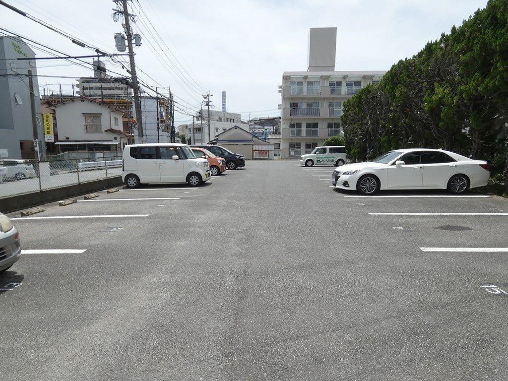 TM富士ビル前第1駐車場の外観・駐車場イメージ2枚目