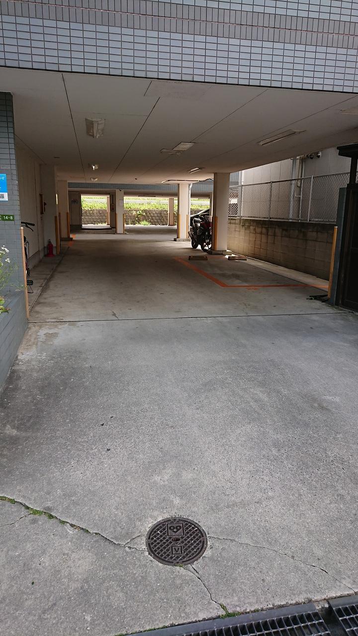 ヘルメス 駐車場の外観・駐車場イメージ2枚目