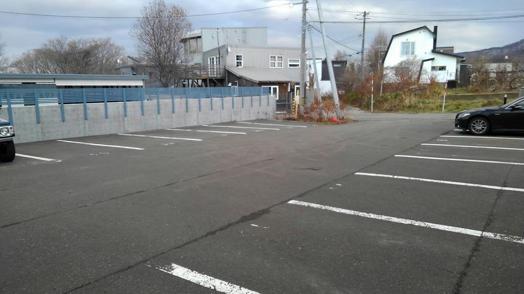 アルジャン(38542)の外観・駐車場イメージ1枚目