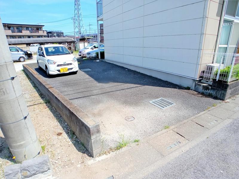 さつき弐番館(17247)の外観・駐車場イメージ1枚目