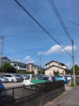 村越駐車場の外観・駐車場イメージ3枚目