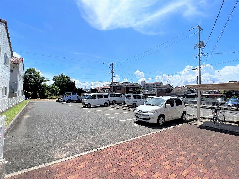 エスポワールⅠ(23625)の外観・駐車場イメージ2枚目