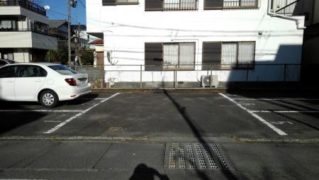 小鹿一丁目駐車場の外観・駐車場イメージ2枚目
