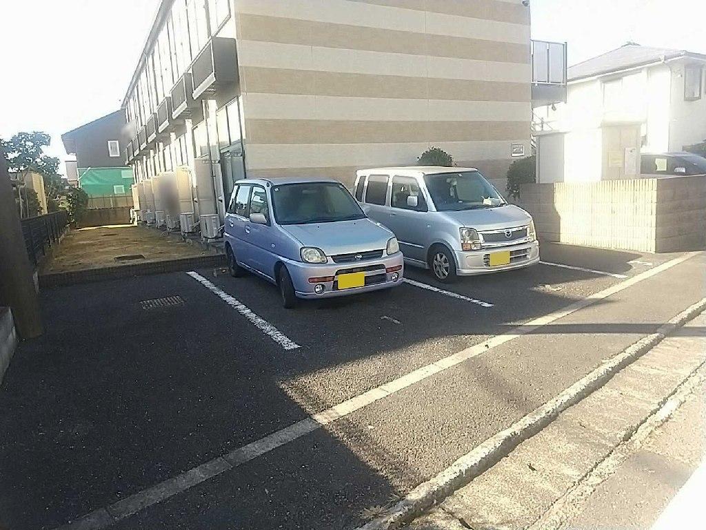 小柳町Ⅱ(30251)の外観・駐車場イメージ1枚目