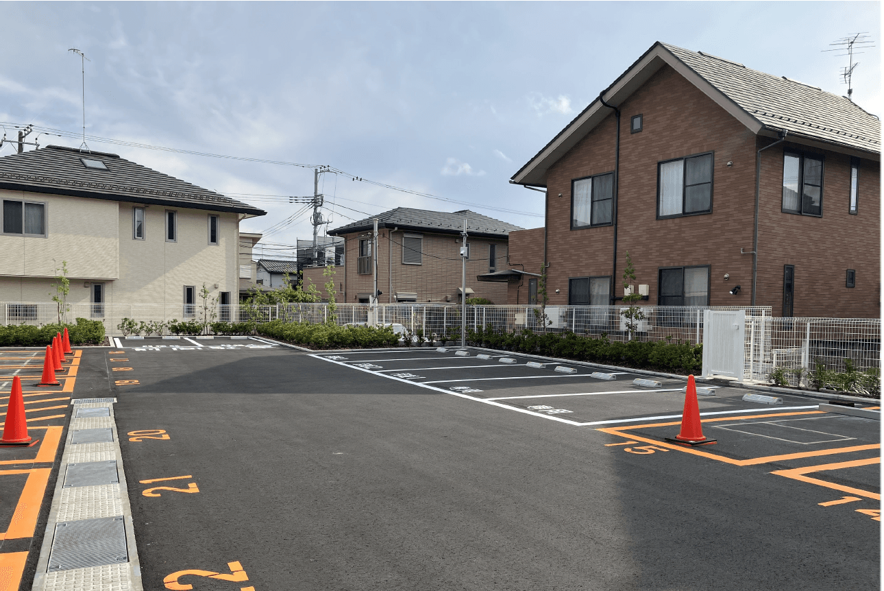 瀬谷駅前第3(旧:スポーツクラブNAS瀬谷第4)の外観・駐車場イメージ1枚目