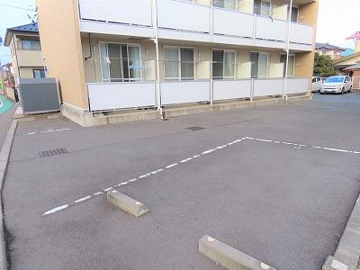 モンブラン(41110)の外観・駐車場イメージ2枚目