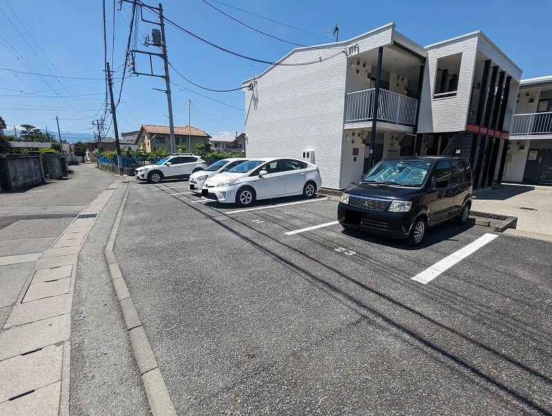 グランドソレーユ(24579)の外観・駐車場イメージ1枚目