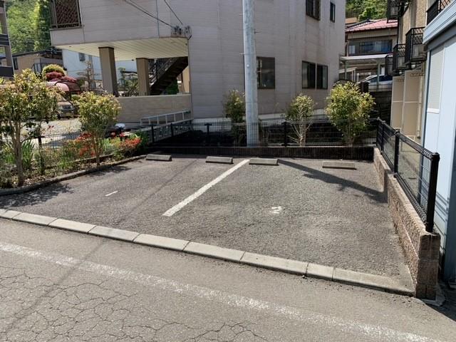 都留(31661)の外観・駐車場イメージ1枚目