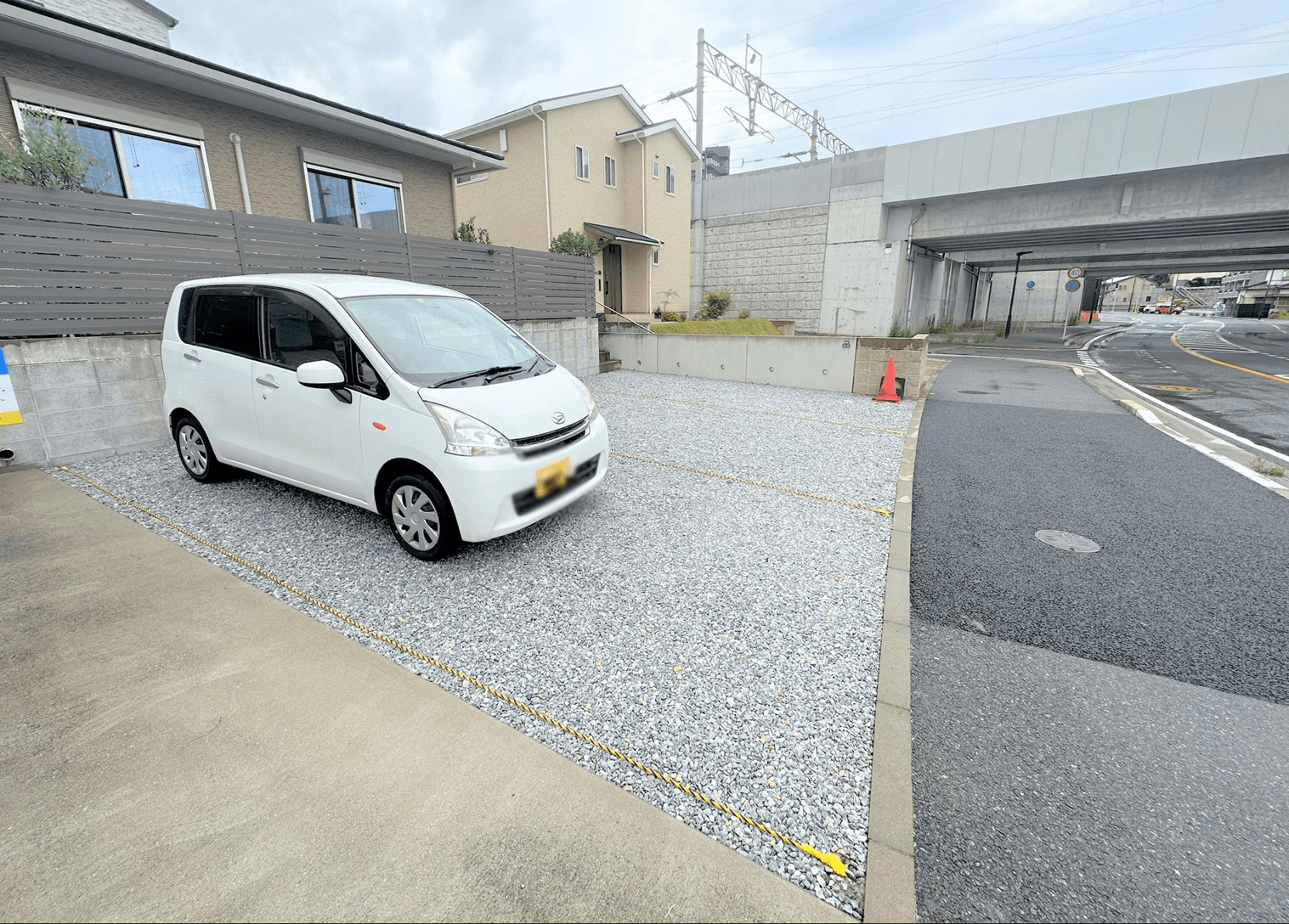 堀川町駐車場の外観・駐車場イメージ3枚目