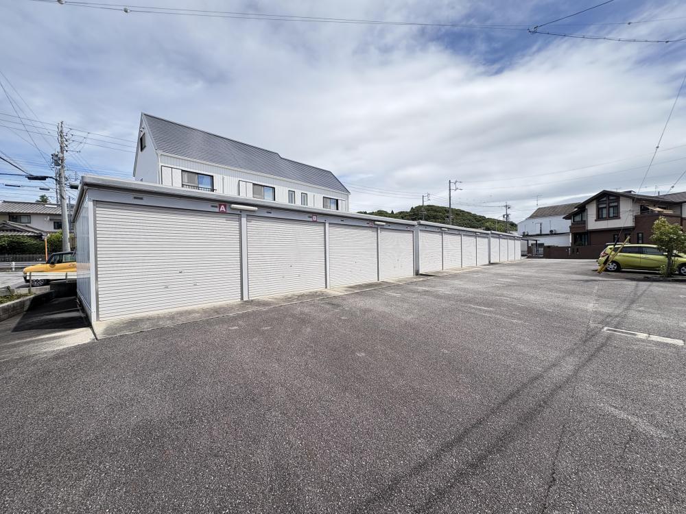 TG018 新御堂K - Touchiの外観・駐車場イメージ1枚目