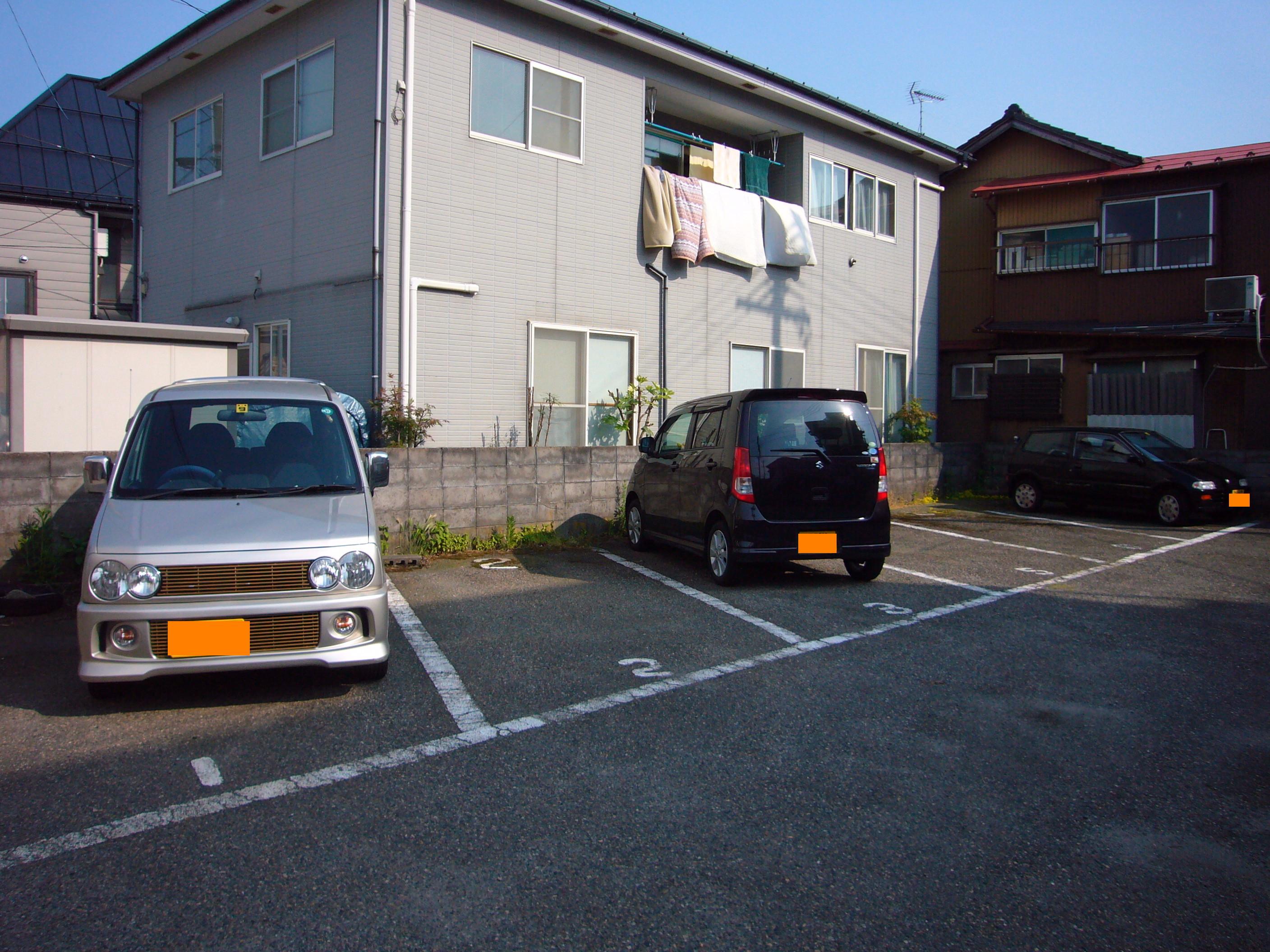 髙橋駐車場の外観・駐車場イメージ2枚目