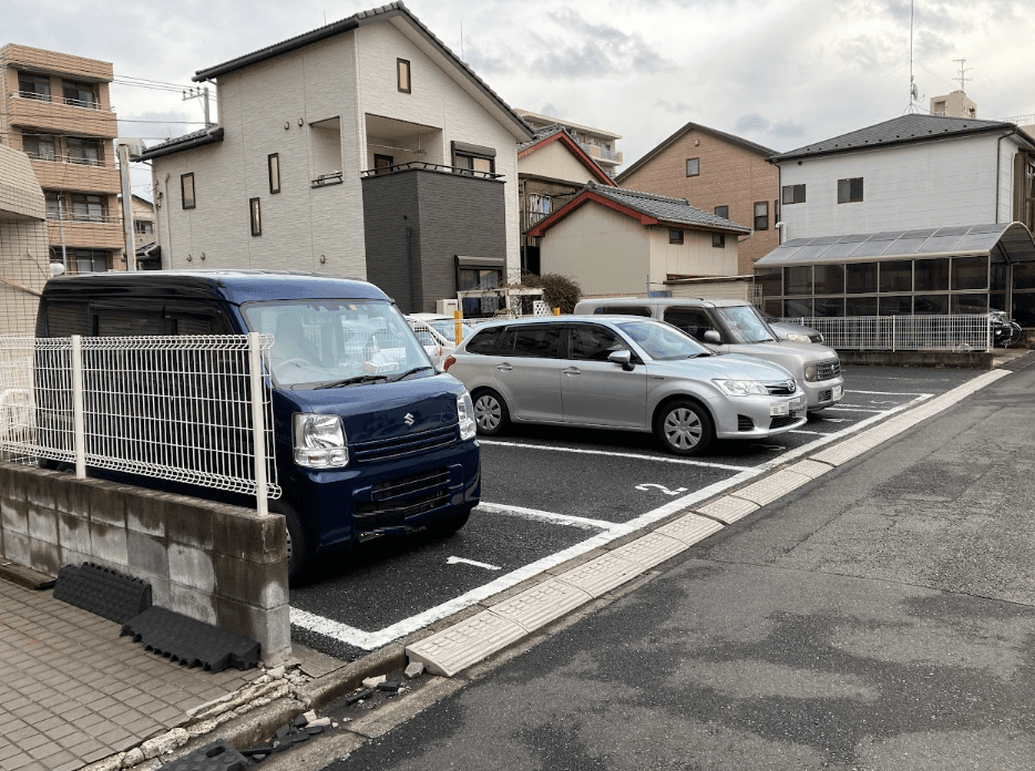 第二田中駐車場の外観・駐車場イメージ2枚目