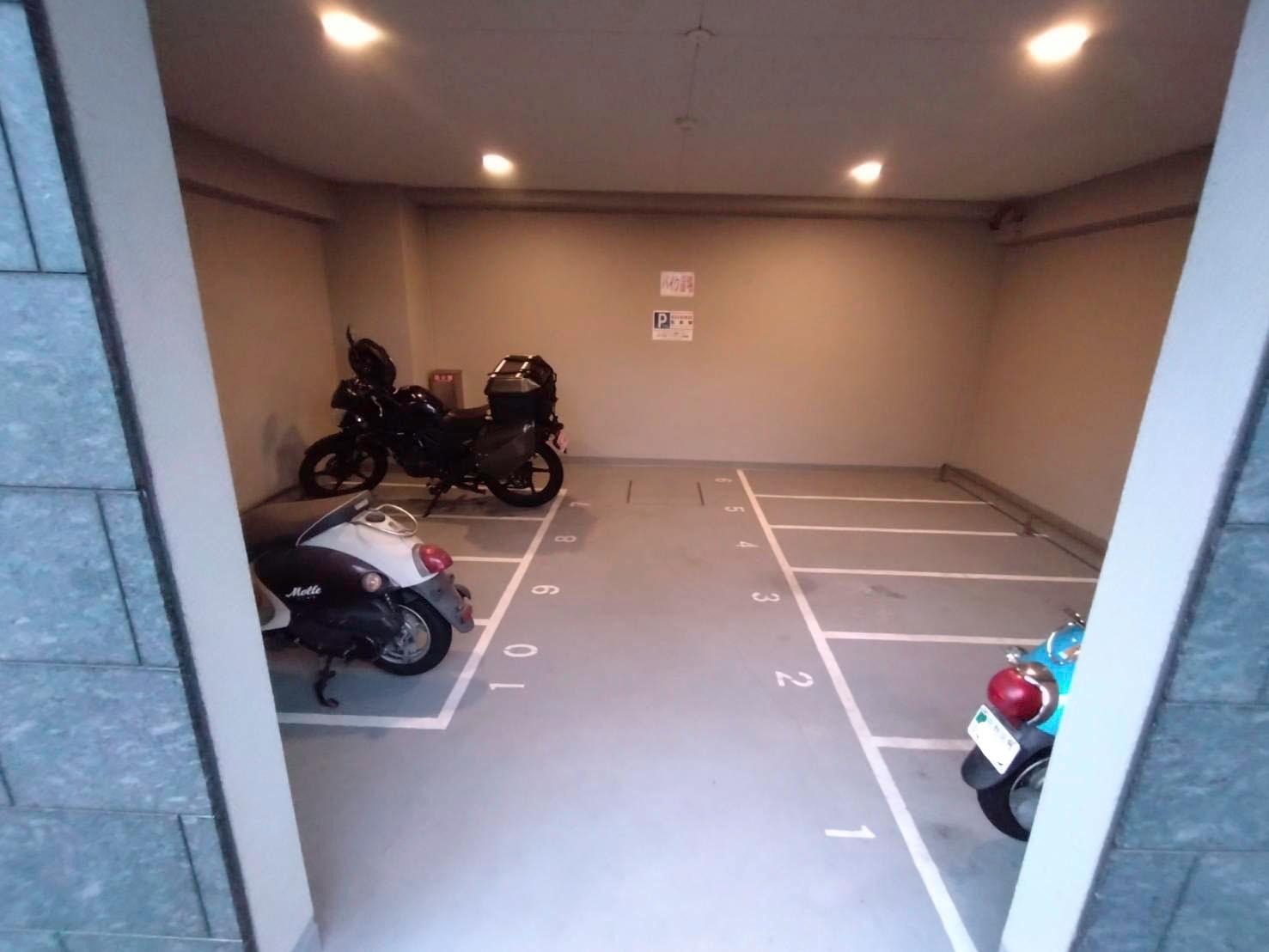 スカイコート中野沼袋の外観・駐車場イメージ2枚目