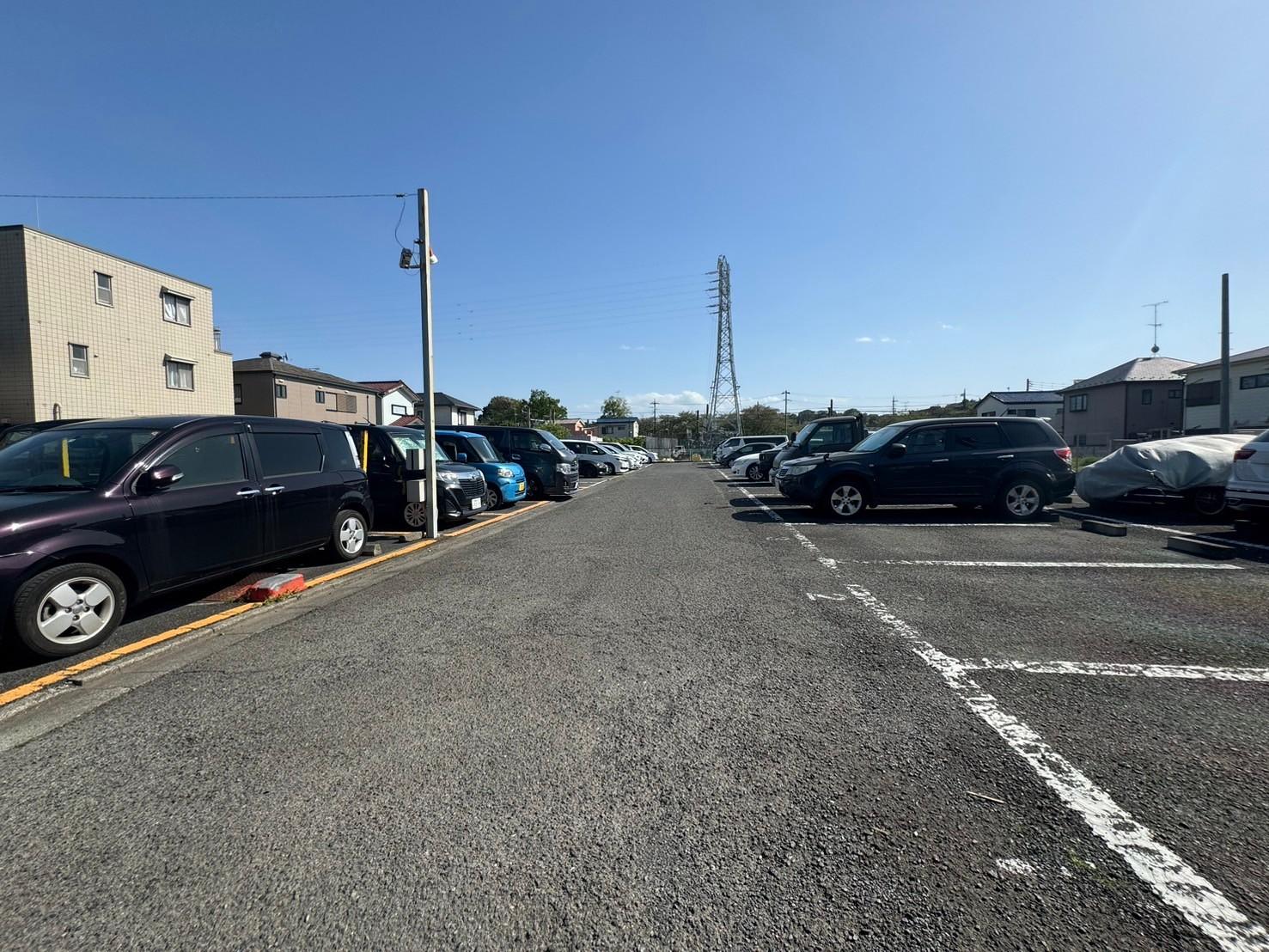 関山第1駐車場の外観・駐車場イメージ3枚目