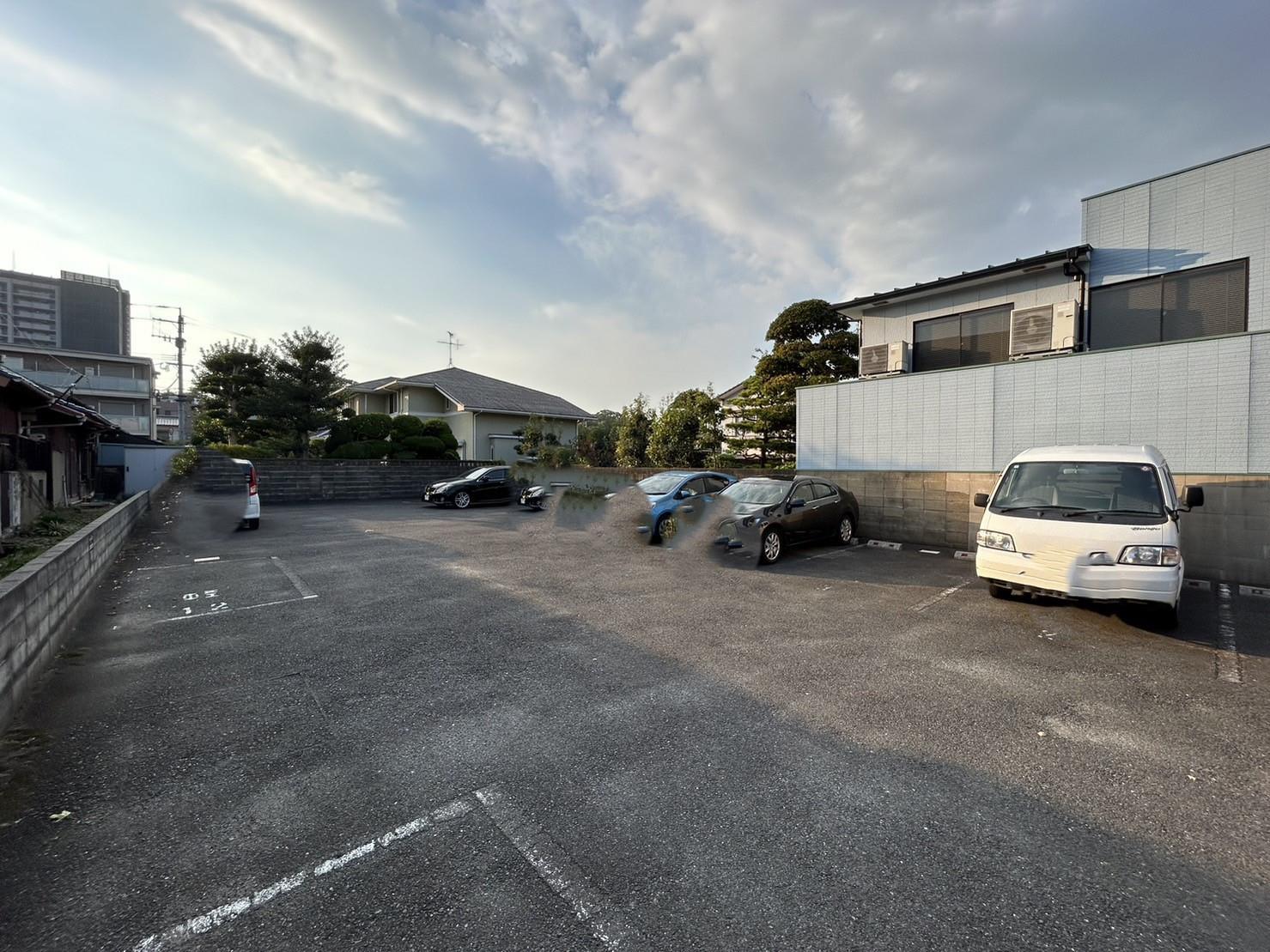 ジョイフル西神原№2パーキングの外観・駐車場イメージ1枚目