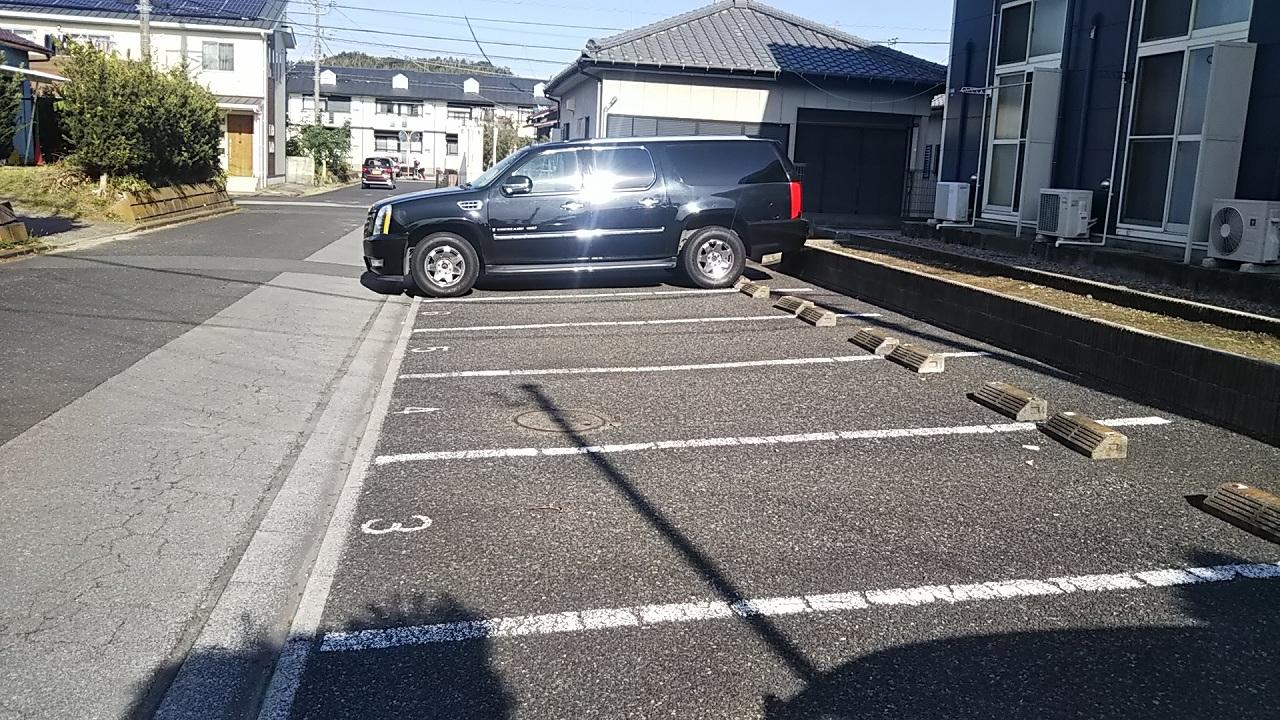 コンフォート・TⅠ(18527)の外観・駐車場イメージ1枚目