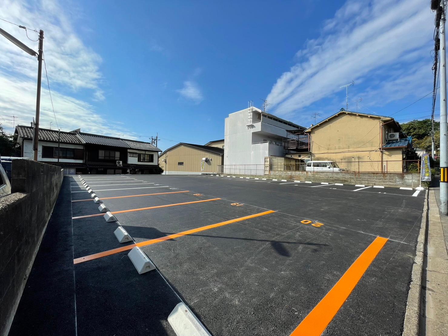 紫竹西野山東町ガレージの外観・駐車場イメージ3枚目