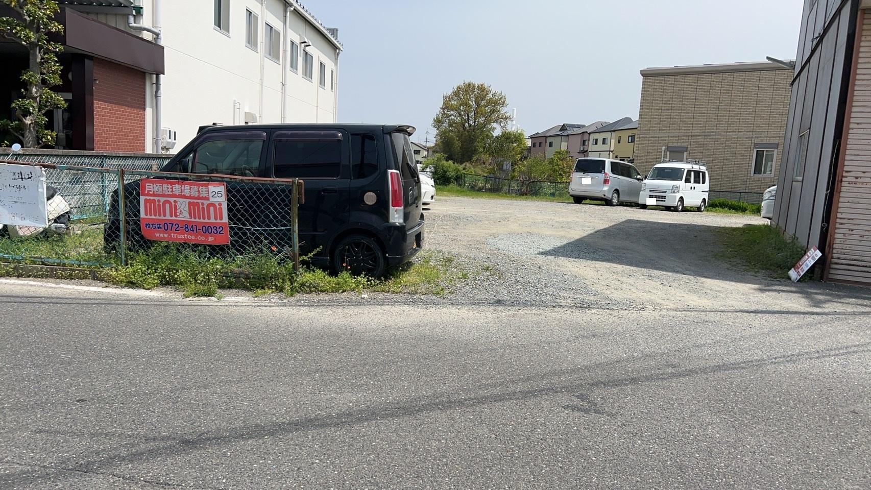 港屋駐車場の外観・駐車場イメージ3枚目