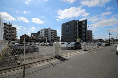 スペースプラザNo.2モータープールの外観・駐車場イメージ2枚目