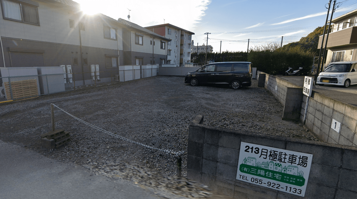 高田町55駐車場の外観・駐車場イメージ1枚目