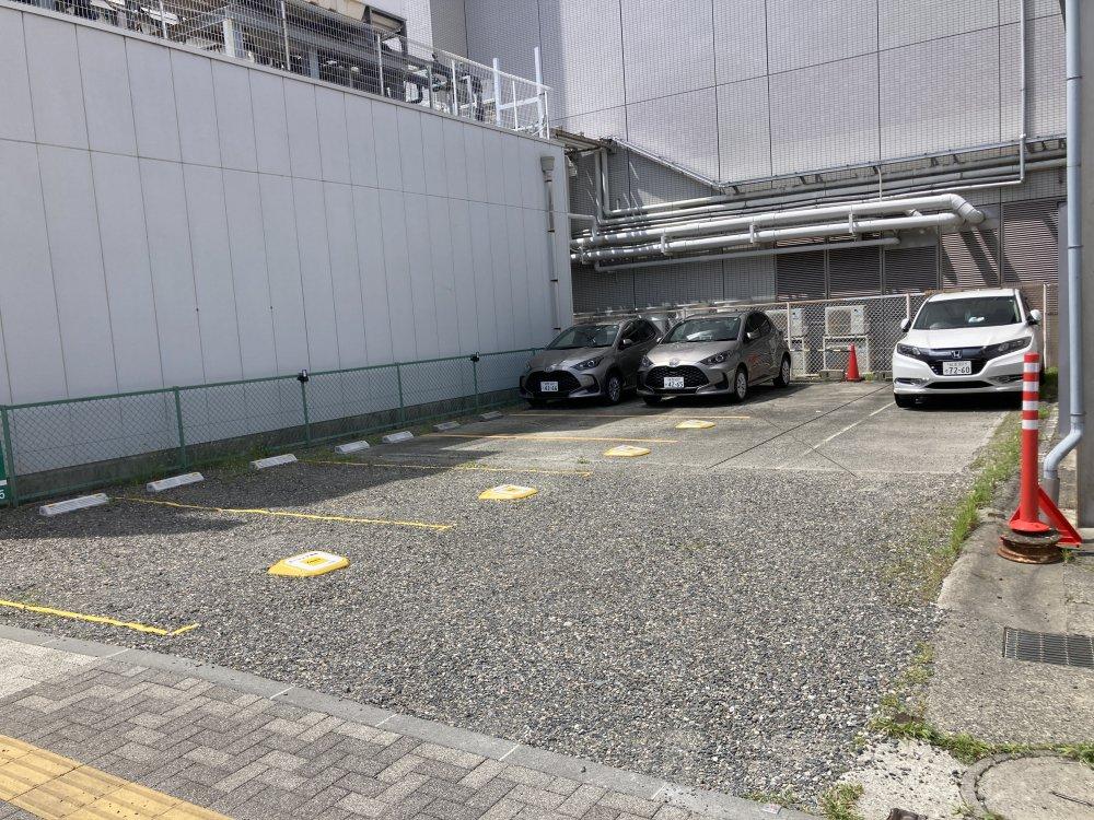 本庄月極駐車場の外観・駐車場イメージ1枚目