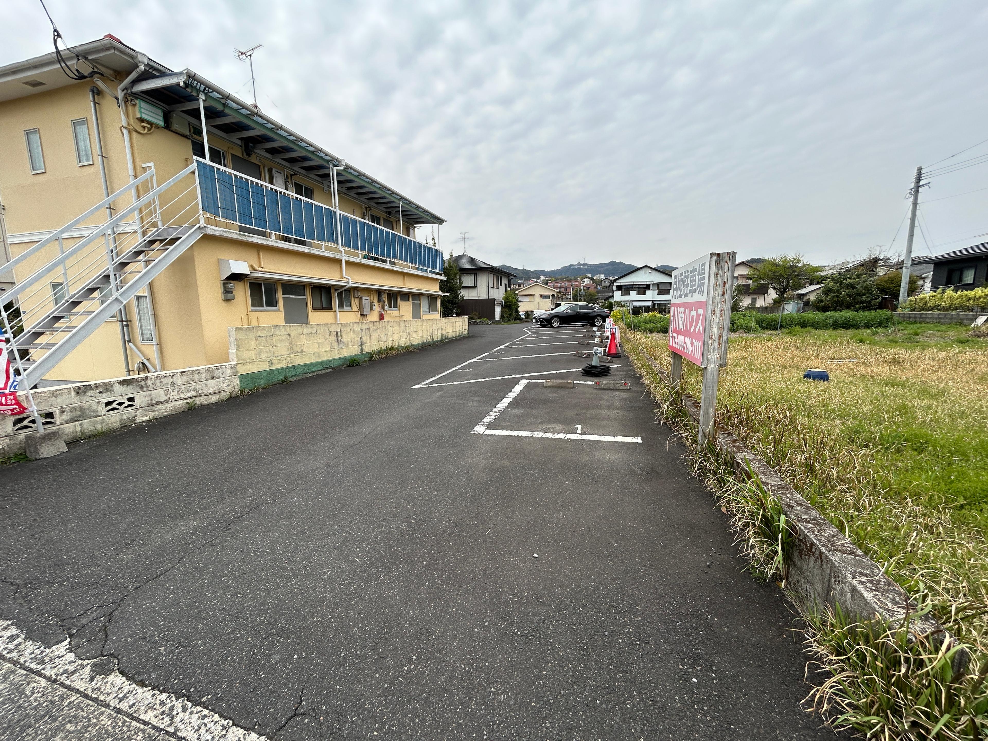 坂元駐車場(坂之上)の外観・駐車場イメージ3枚目