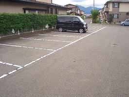 スーパーフラッシュ(22843)の外観・駐車場イメージ1枚目