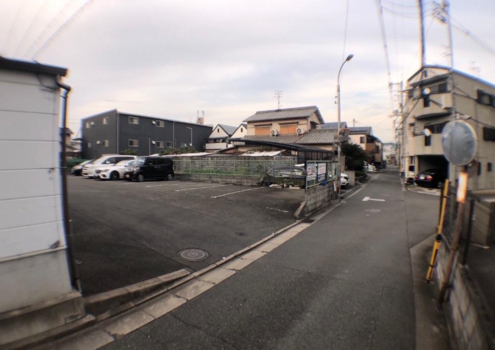 松下モータープールの外観・駐車場イメージ1枚目