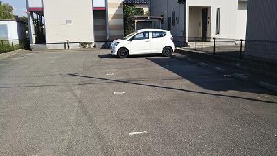 ホンマチ(33013)の外観・駐車場イメージ1枚目