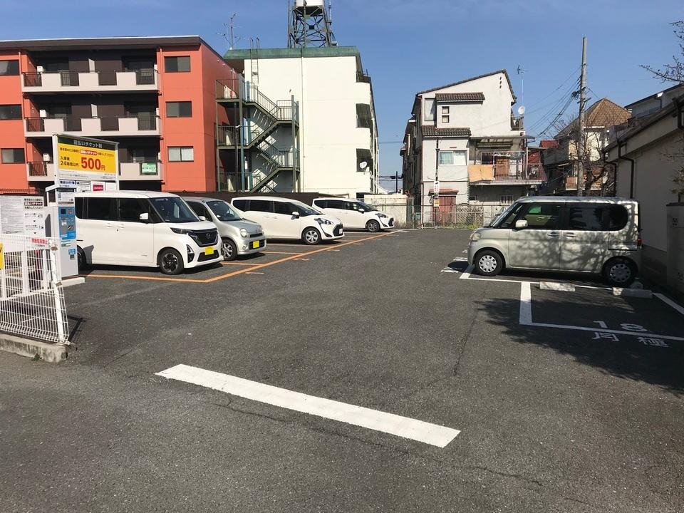 八尾安中町8丁目の外観・駐車場イメージ1枚目