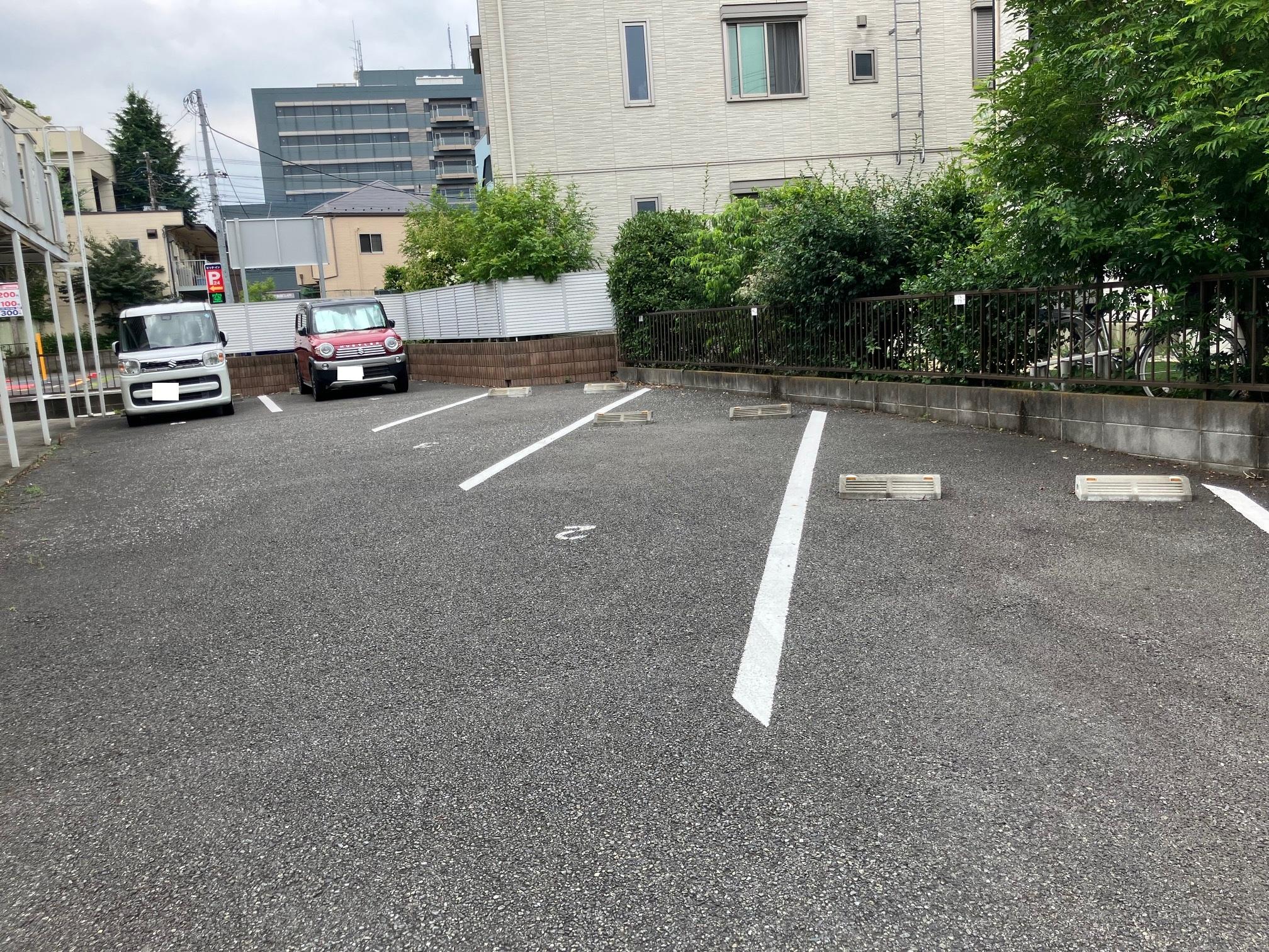 ホワイトウッド駐車場の外観・駐車場イメージ1枚目