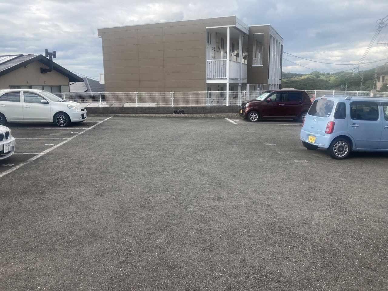 道ノ尾(18594)の外観・駐車場イメージ1枚目