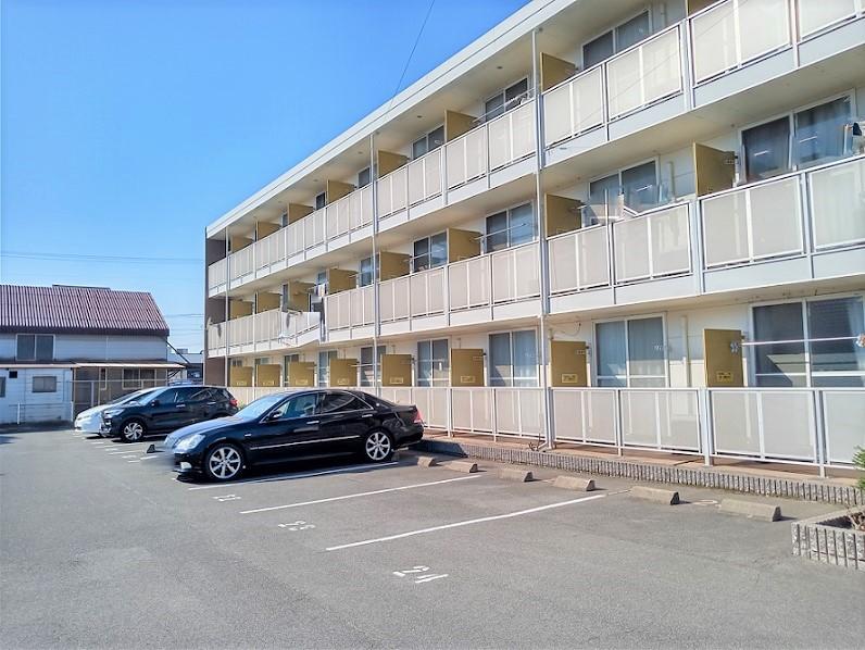 アベニュー新涯(16201)の外観・駐車場イメージ2枚目