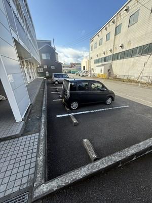 HIRO(21809)の外観・駐車場イメージ1枚目