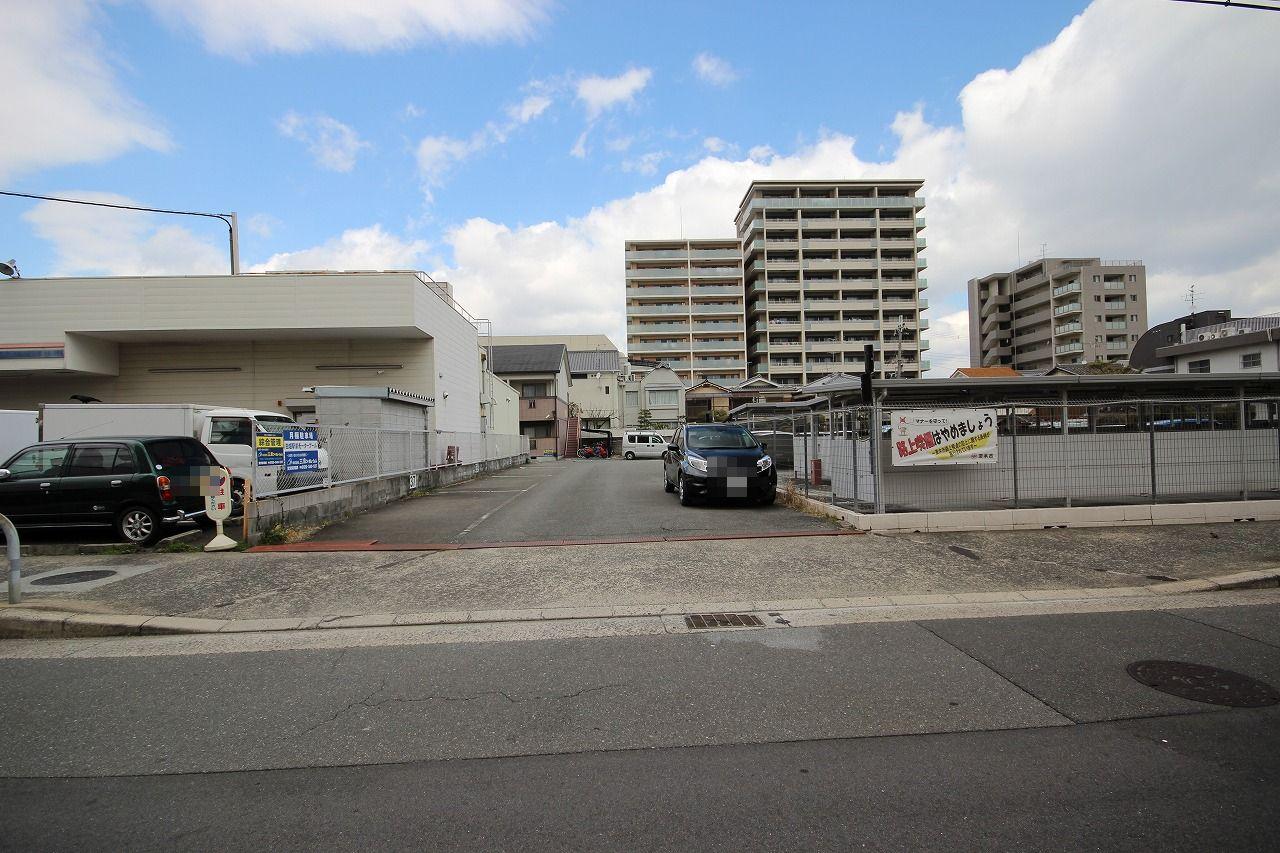 アンソレイエ・シャンブル 駐車場の外観・駐車場イメージ1枚目