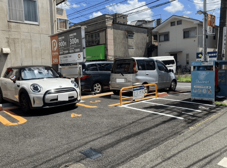 FK東日暮里3丁目バイク駐車場の外観・駐車場イメージ2枚目