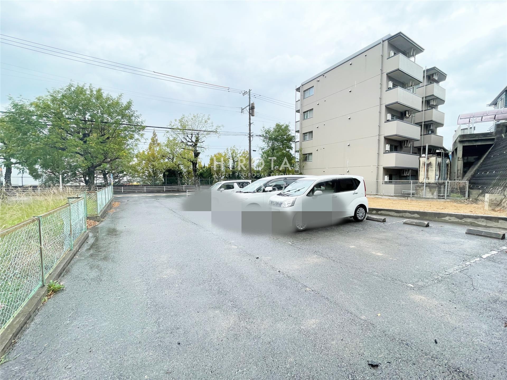 ジョイフル鳴水小前駐車場 Ⅱの外観・駐車場イメージ2枚目
