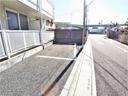 プチパレK(44642)の駐車場