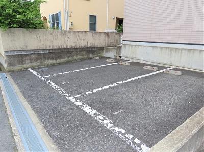 レジデンス上松(13776)の外観・駐車場イメージ1枚目