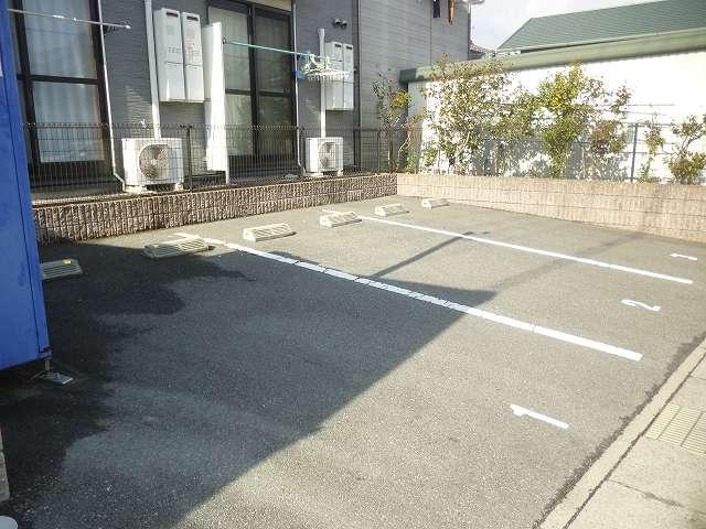 ワイズドルチェ(43596)の外観・駐車場イメージ1枚目