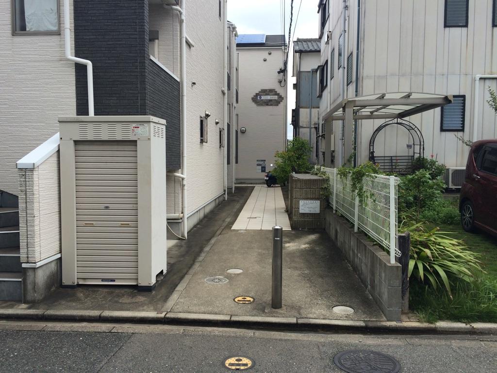 ベネフィスタウン箱崎東3の外観・駐車場イメージ2枚目