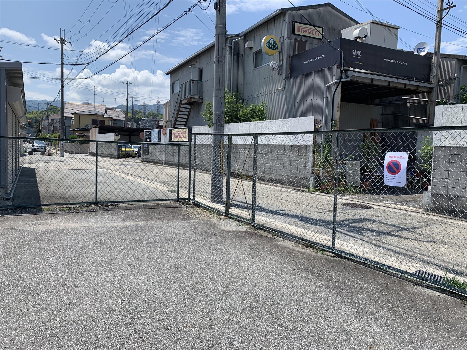 高司1丁目駐車場の外観・駐車場イメージ1枚目