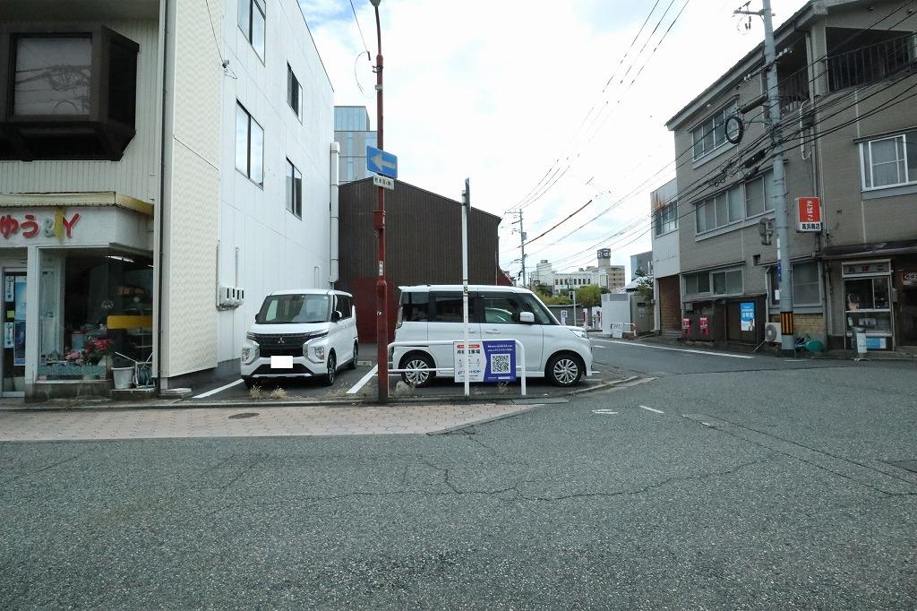 栄町407駐車場の外観・駐車場イメージ3枚目