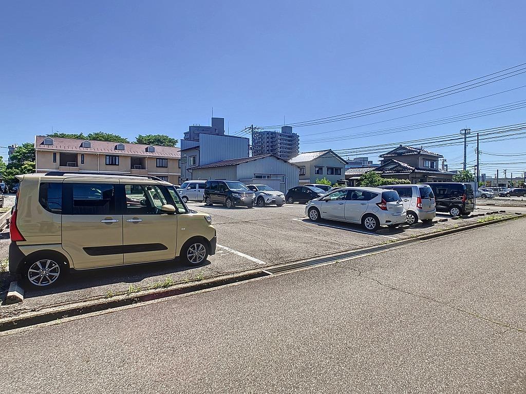 桜田Nパーキングの外観・駐車場イメージ2枚目