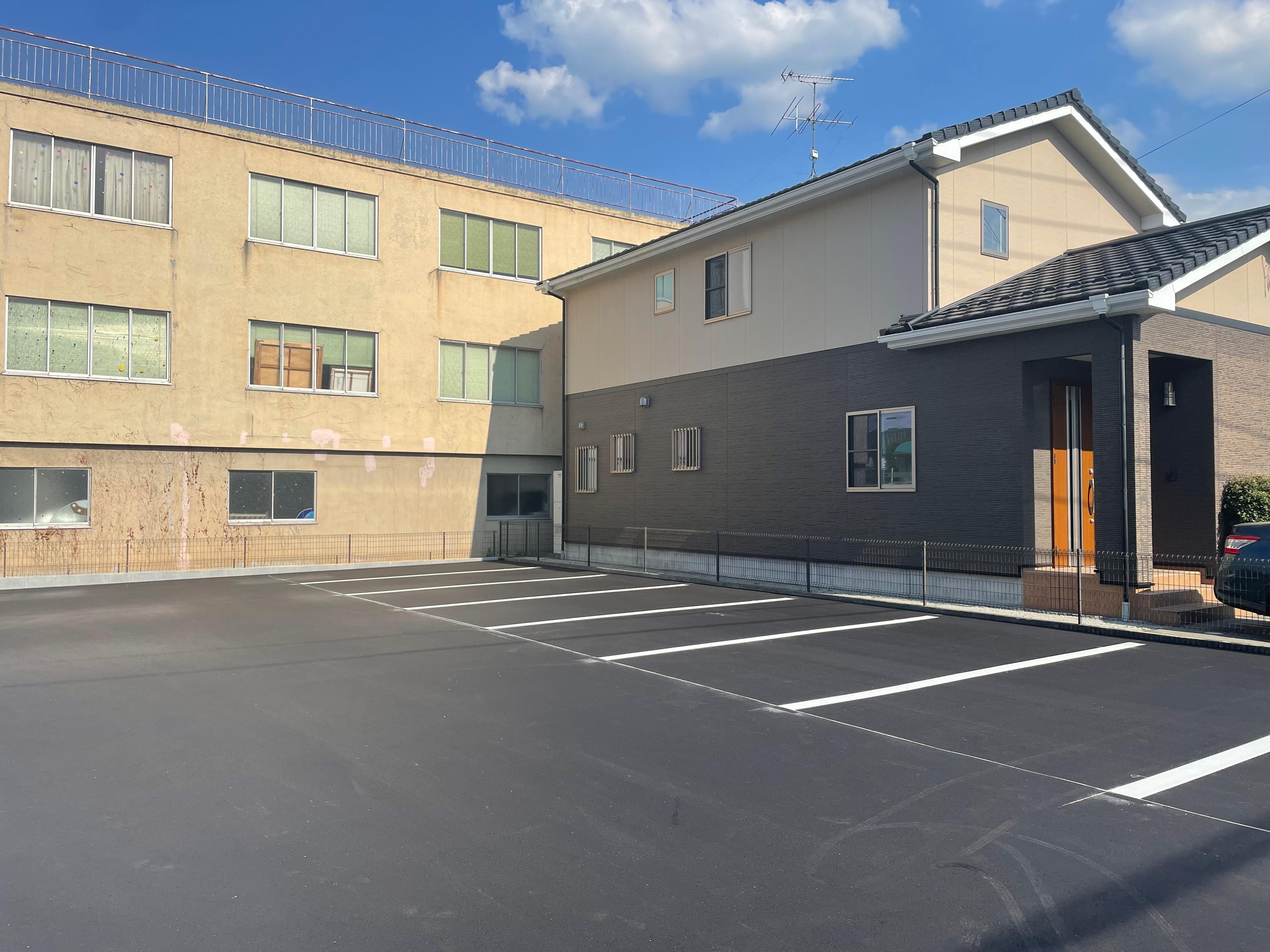 松木町スマイルパーキングの外観・駐車場イメージ1枚目