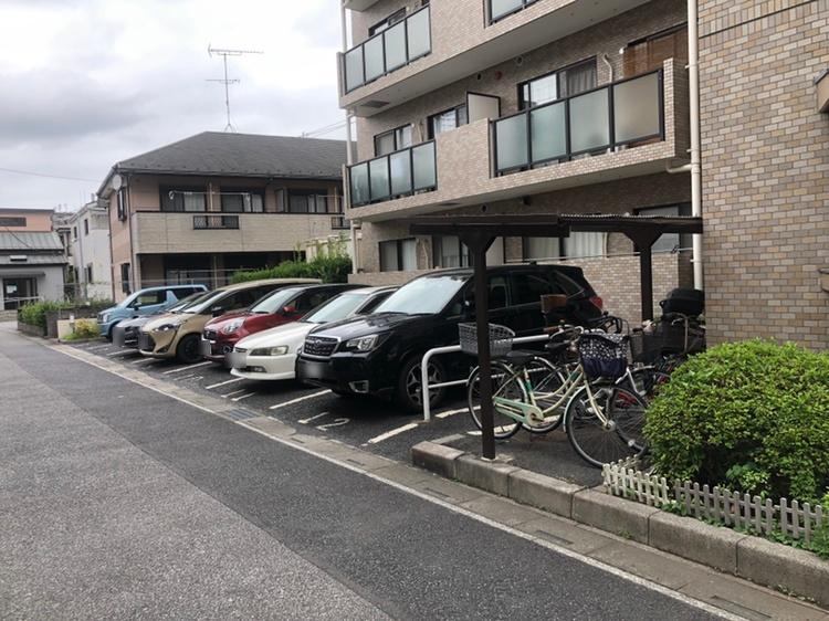 キャピタル草加敷地内駐車場の外観・駐車場イメージ3枚目