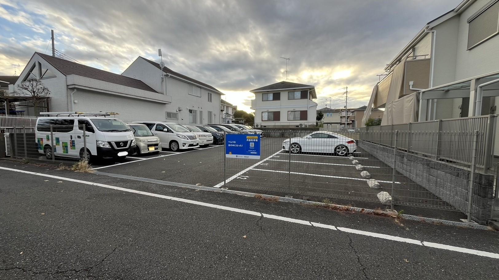 サクラパーキングの外観・駐車場イメージ2枚目
