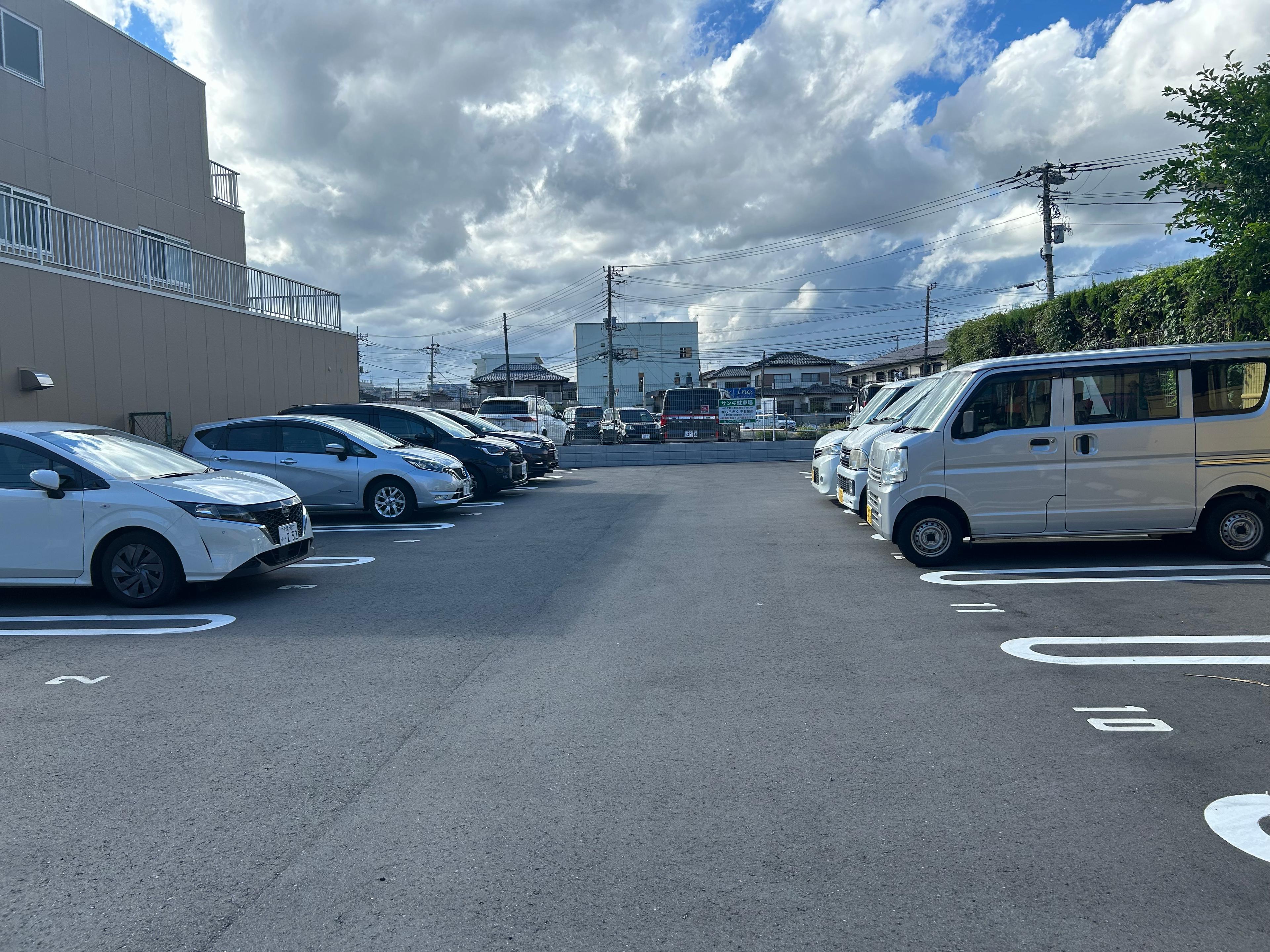 サンキ駐車場の外観・駐車場イメージ1枚目